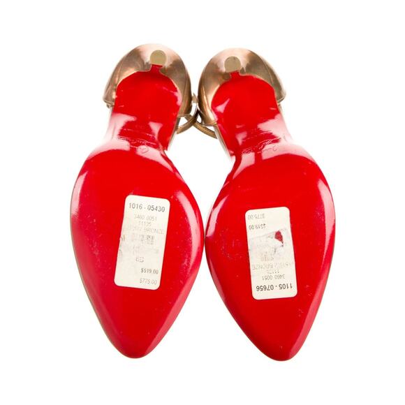 ❤️Christian Louboutin Leather Pumps❤️ - Picture 5 of 5